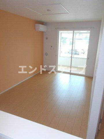 イリーデⅠの居間・リビング|高崎、前橋のお部屋探しはエンドスケープまで！お客様の理想お聞かせ下さい♪