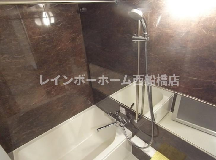 ボナール西船橋の浴室