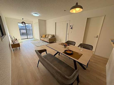 【居間・リビング】 | 広島市南区向洋新町３丁目No.2