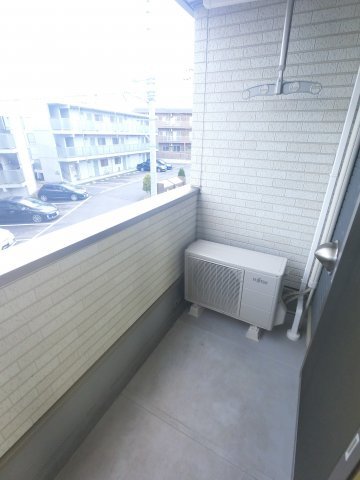 【バルコニー】