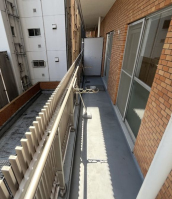 【バルコニー】 | ライオンズマンション日本橋 | バルコニー付きです