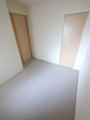 ガーデンアヴェニュー妙典 の洋室