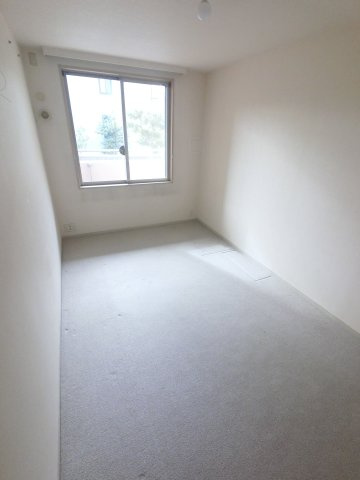 ガーデンアヴェニュー妙典 の洋室