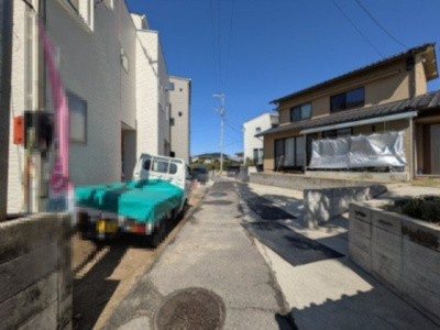 【前面道路含む現地写真】 | 安芸郡府中町八幡２丁目