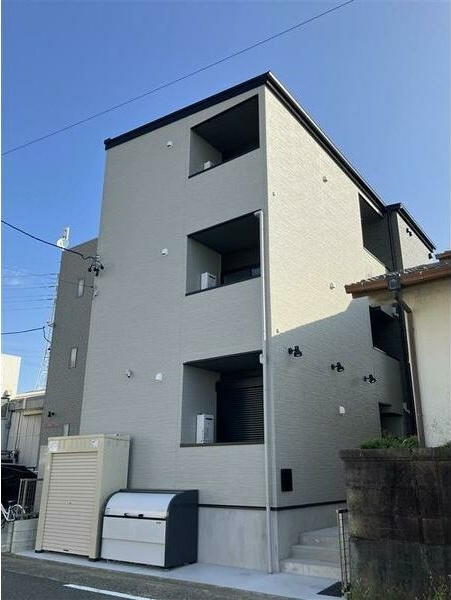 メイクスR高畑の外観|おしゃれな外観です