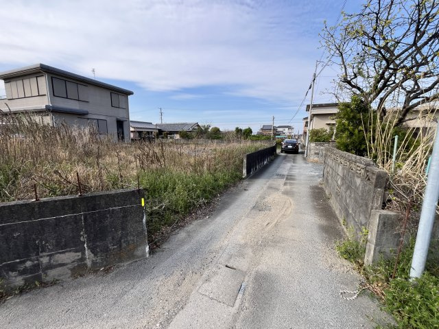 伊勢市御薗町上條 売土地の前面道路含む現地写真