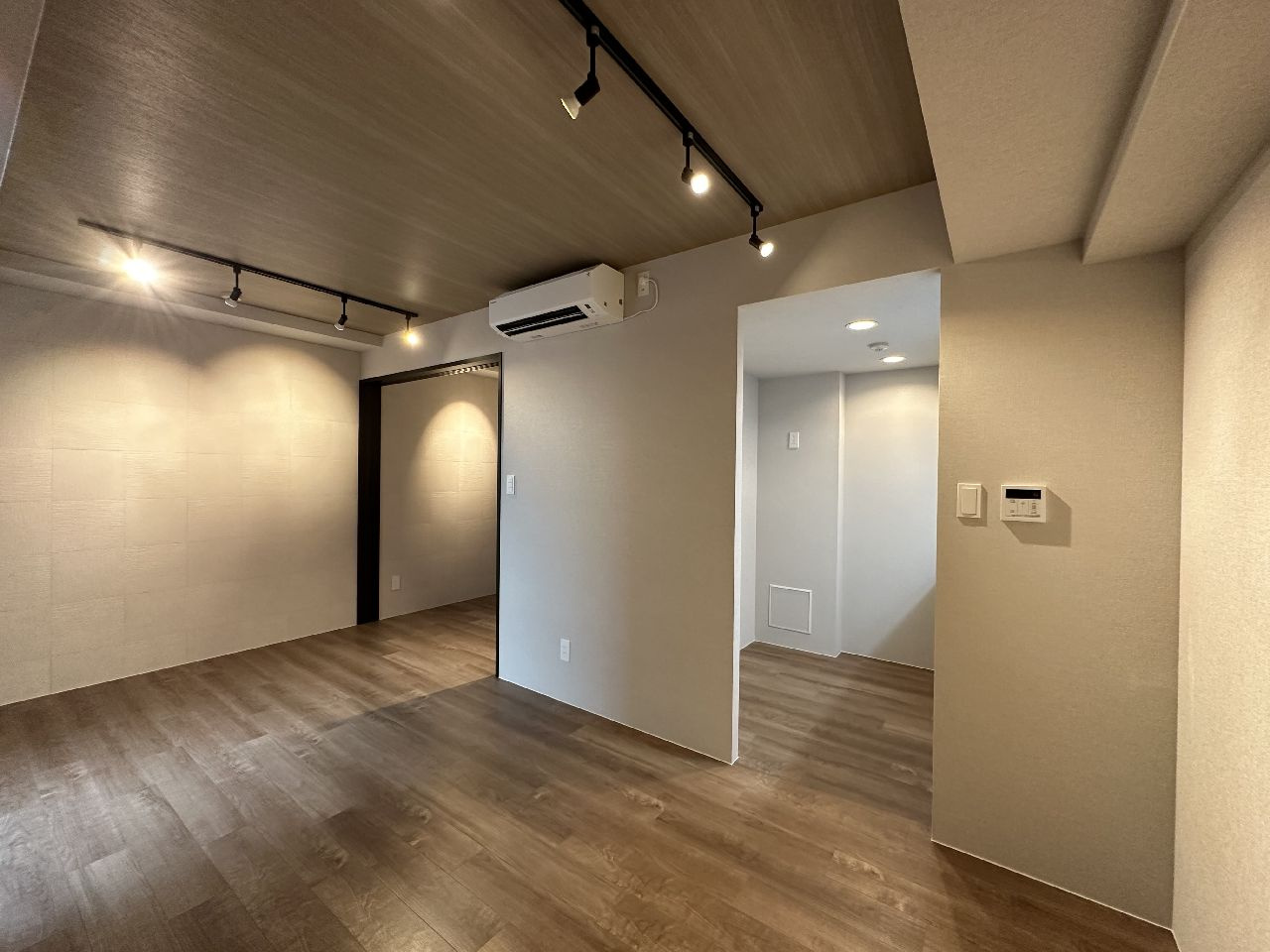 ＧＲＡＮ ＰＡＳＥＯ 目黒花房山の居間・リビング|ゆったり過ごせる居間です