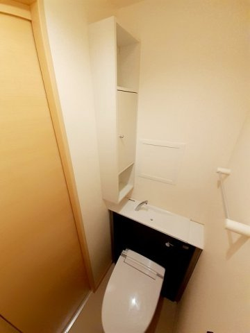 フレスクーラ神楽坂のトイレ|清潔感のあるトイレです