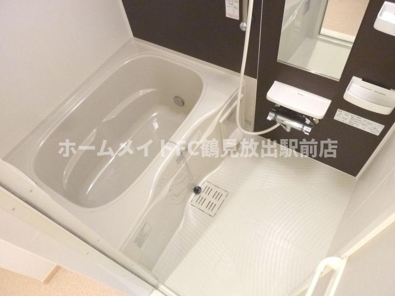 大阪市鶴見区焼野３丁目の賃貸マンションの浴室