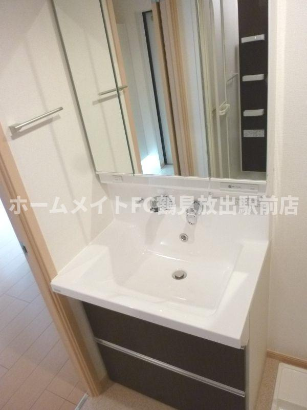 大阪市鶴見区焼野３丁目の賃貸マンションの独立洗面台