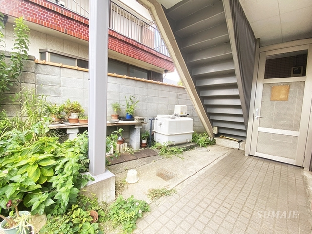 ハイツSDの駐車場|小型バイク・自転車置き場です