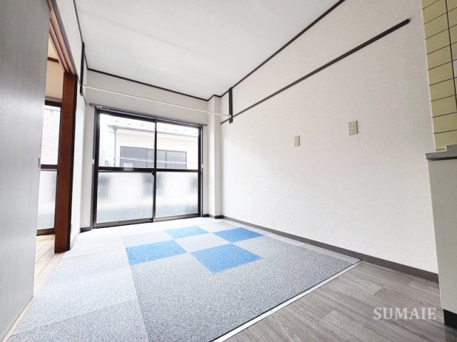 ハイツSDの居間・リビング|ダイニングです