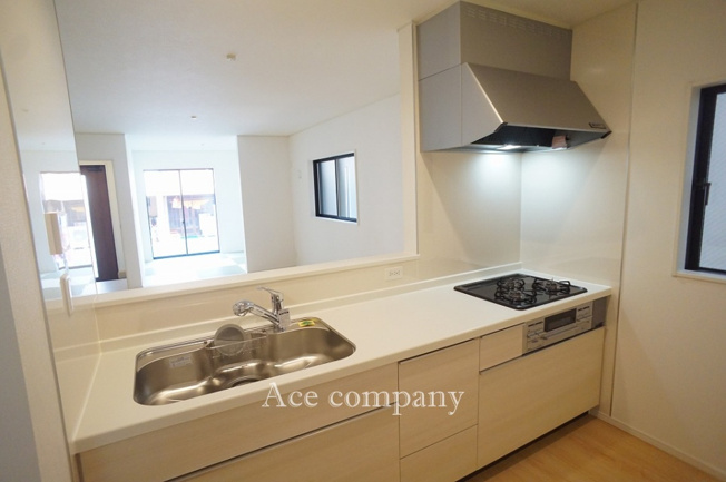 【キッチン】 | 生野区田島3丁目　【4号棟/全4区画】 | 浄水器一体型水栓・ステンレス製ワークトップ・3口ガスコンロ☆