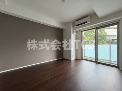 【居間・リビング】 | ルクレ上北沢ルネサンスコート | 洋室7.9帖