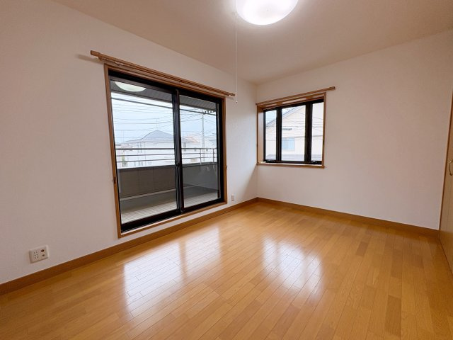 【洋室】 | 熊谷市榎町　中古戸建