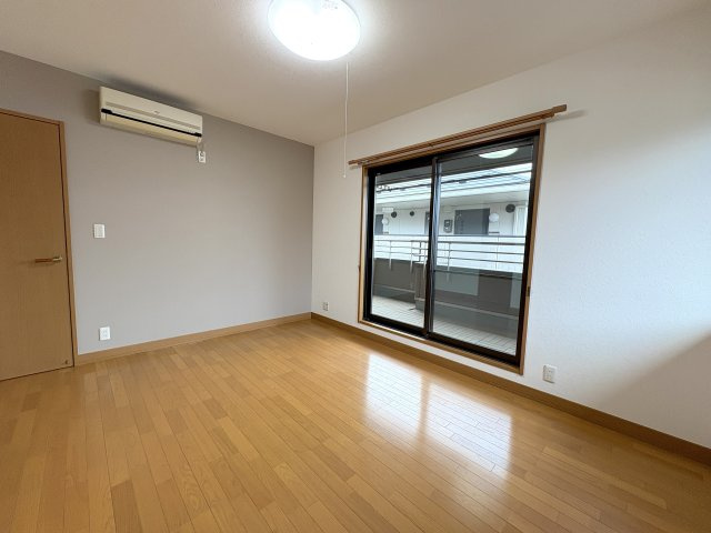 【洋室】 | 熊谷市榎町　中古戸建