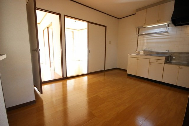 プリシェール藤原台の居間・リビング