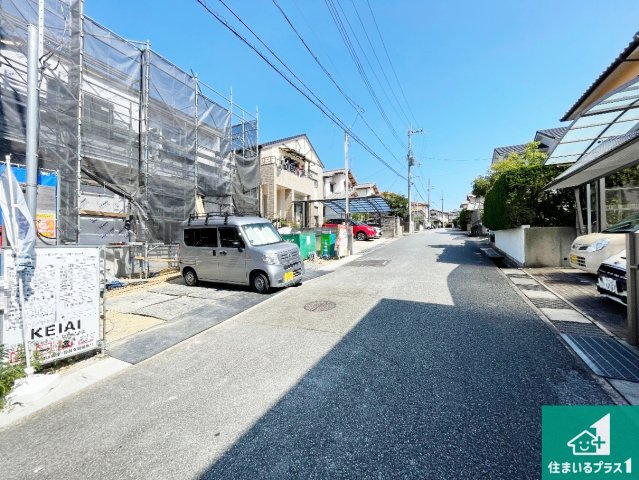 神戸市西区秋葉台　第5期　新築一戸建ての前面道路含む現地写真|周辺は落ち着いた街並みの住宅地！子育てがしやすい住環境です！まだ未完成ですが、現地でしかわからない事もございます。是非一度ご覧ください。