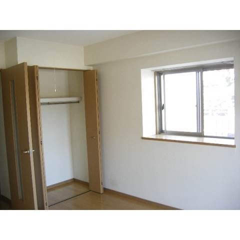 グリーンヒルズ明大寺の収納