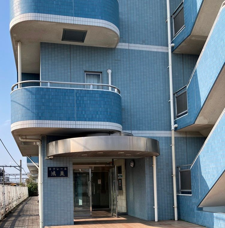 エクレール鴻巣のエントランス