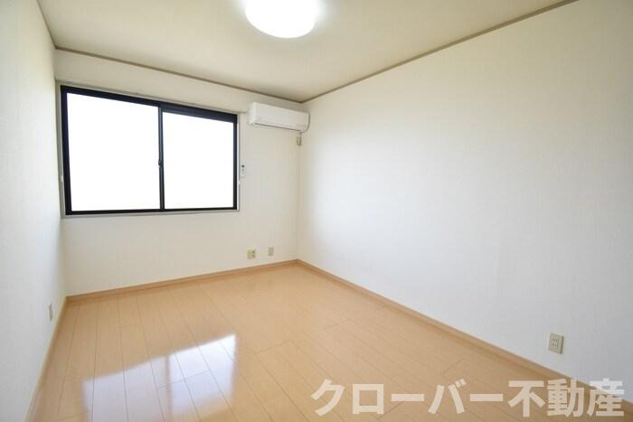 サニーコーポ A棟の内装|洋室６帖