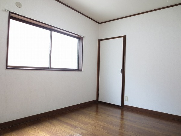 レオパレスⅡの洋室|※別のお部屋のお写真です※