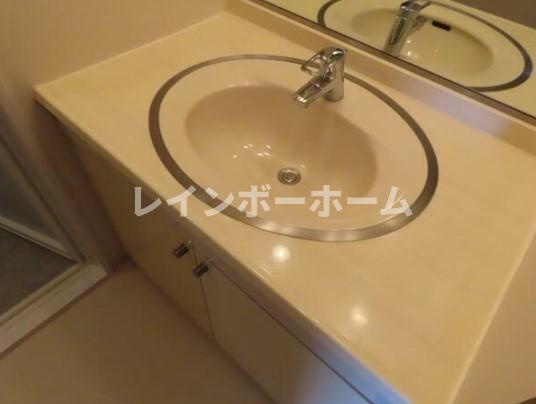 レーベンハイム和光ヒルズの独立洗面台