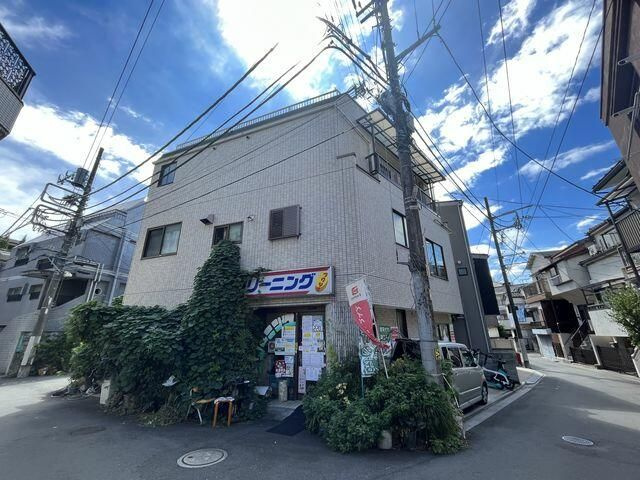 福島ビルの外観