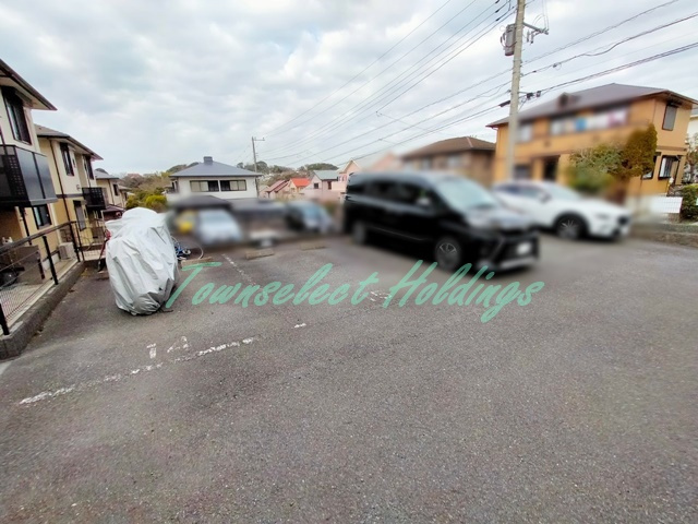 フィオーレ湘南山手　C棟のその他共用部分|駐車場あり♪