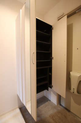 【収納】 | クリサンテーモ | シューズボックス