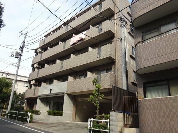 アヴィニティー上板橋の外観