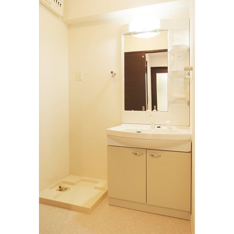 熊本市中央区九品寺４丁目の賃貸マンションの独立洗面台