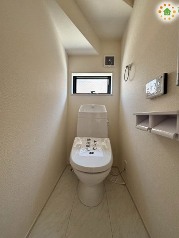 熊谷市箱田　第7　新築一戸建て　リーブルガーデン　01のトイレ