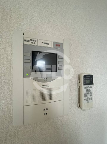 LUMINOUS桜川のセキュリティ|アーバンパーク難波　モニター付きインターホン