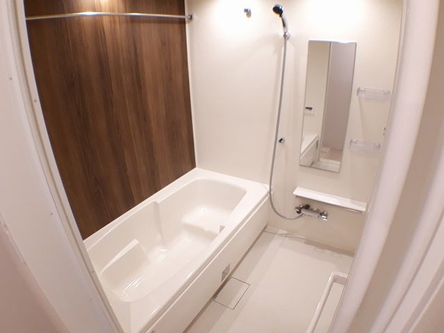 アバンツァート岩槻の浴室