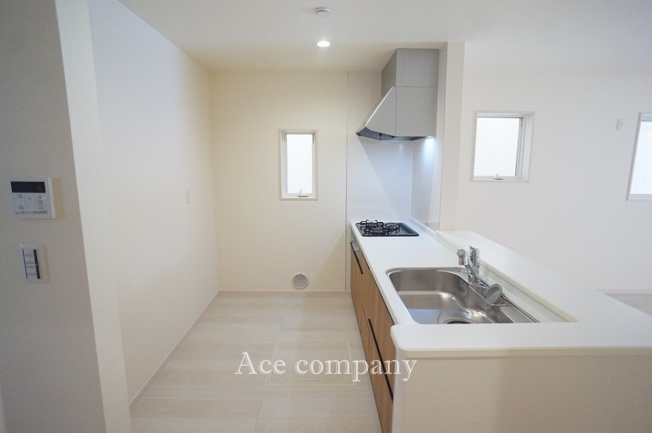 【キッチン】 | 生野区田島2丁目 | キッチンスペースに床下収納付きです♪