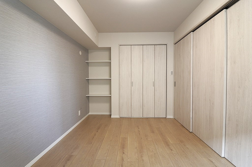 【寝室】の画像