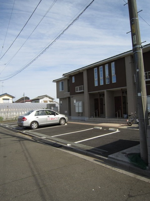 ＴＫフラッツの駐車場
