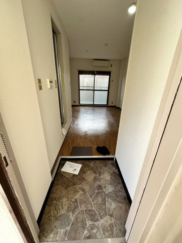 パイントーリ南郷の玄関