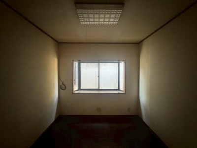 【洋室】 | 川口市差間中古戸建 | 色々な使い方のできる洋室になります。