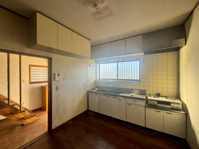 【居間・リビング】 | 川口市差間中古戸建 | ダイニングスペースになります。