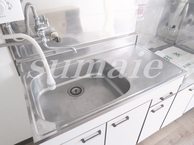 佐久間マンションのキッチン|綺麗なシンクです！