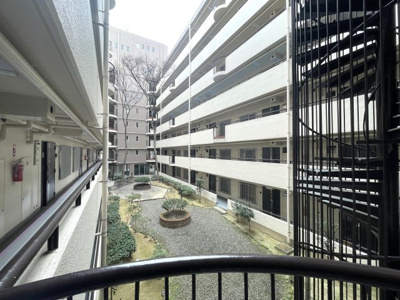 【その他】 | 藤和城西コーポ | 中庭があります☆清掃も行き届いており清潔感がありますね♪