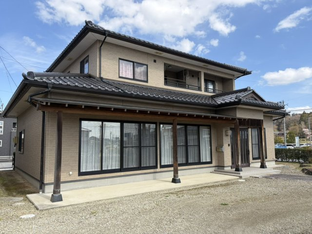 本宮市高木字金瀬の中古一戸建 敷地が大変広い、2世帯住宅にオ
