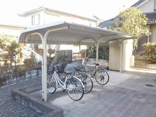 屋根付き駐輪場