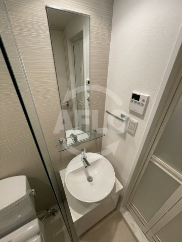 S-RESIDENCE難波Brillerの独立洗面台|S-RESIDENCE難波Briller　独立洗面台