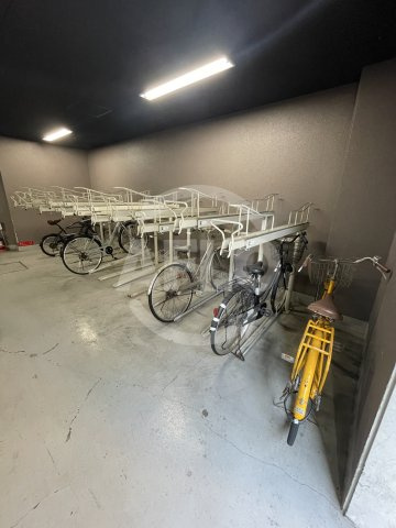 S-RESIDENCE難波Brillerのその他共用部分|S-RESIDENCE難波Briller　駐輪場