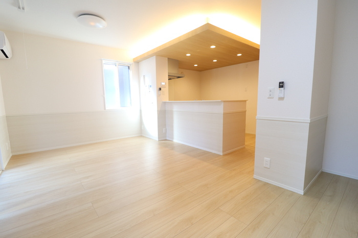 【居間・リビング】