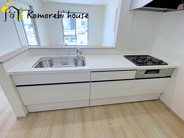 北本市宮内　２期　新築一戸建て　ハートフルタウン　Qのキッチン|コンパクトなキッチンで掃除もラクラク