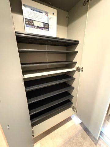 朝日プラザ伏見桂川の収納